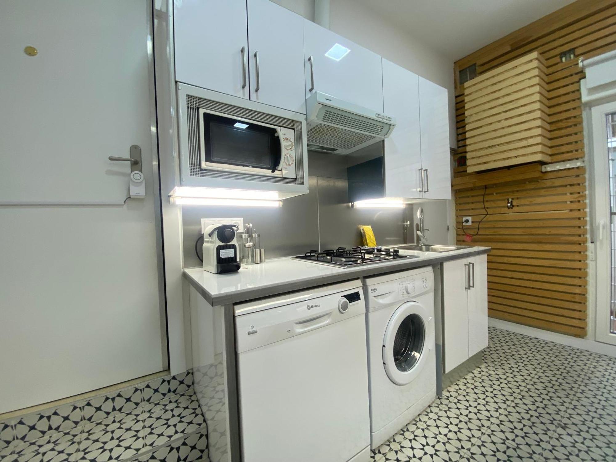 Charming Madrid Vistillas - Estancias Temporales Exterior photo